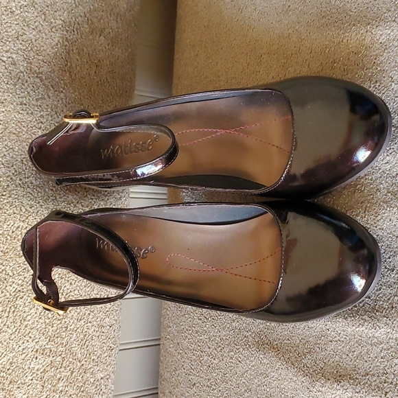 EUC Matisse heels leather upper size 7M brown black shiny glossy - Picture 3 of 11